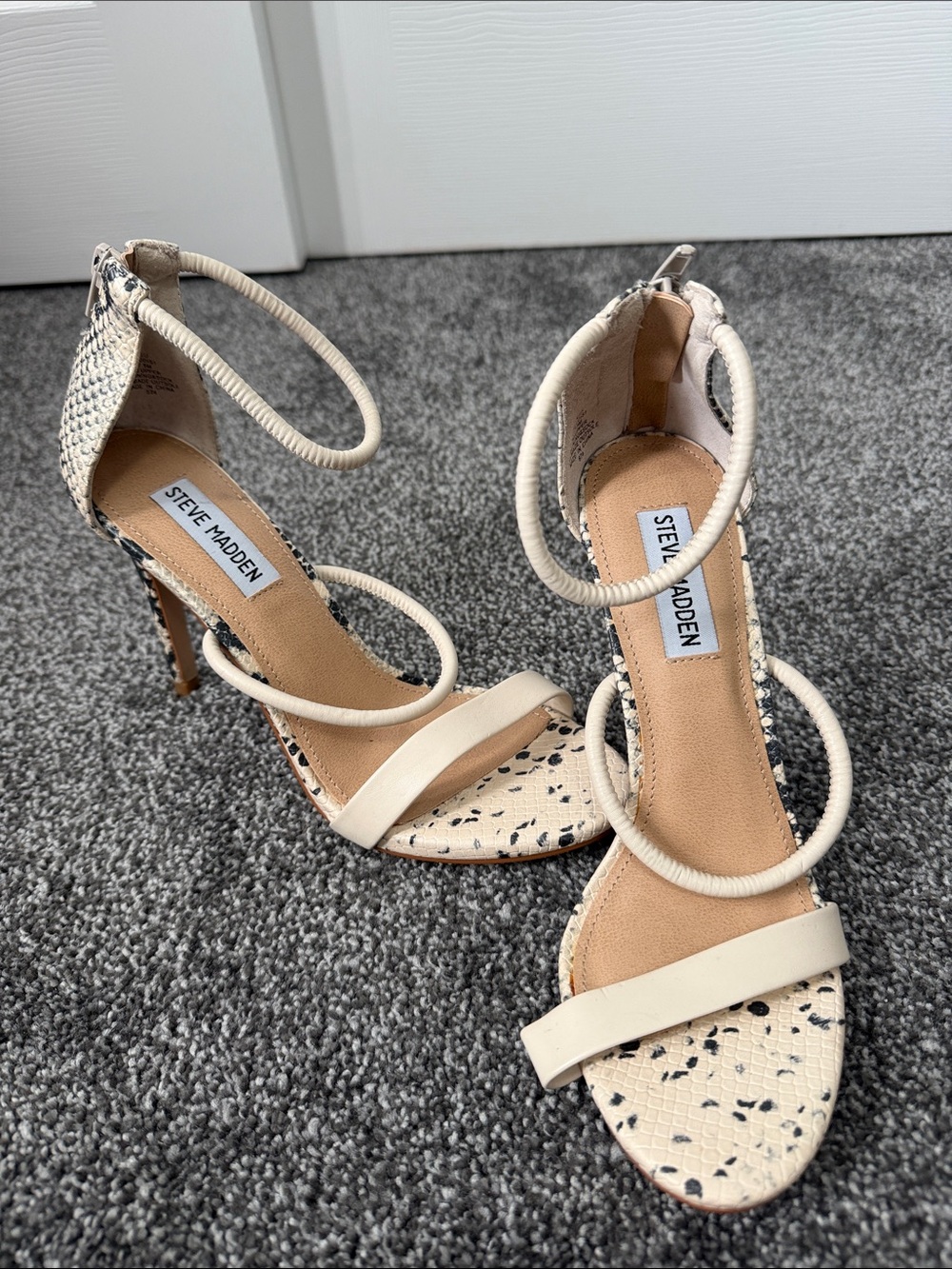 Steve Madden Ivory Textured Strappy Heels with Speckled Insole